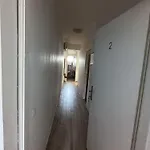 아파트 Mime 로고즈니차