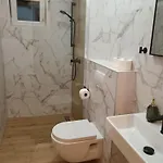 Mime 로고즈니차